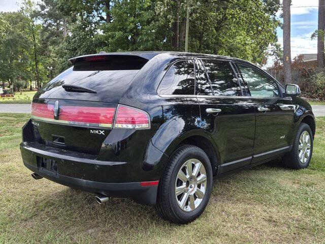 Used 2009 Lincoln MKX 2WD image 3