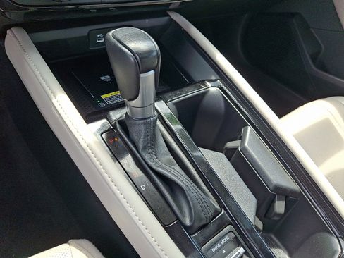 Used 2023 Honda Accord Touring image 16
