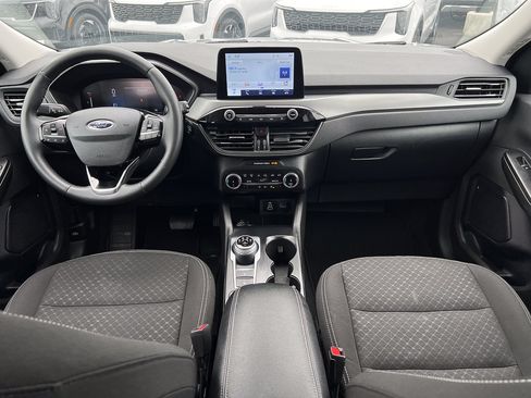 Used 2024 Ford Escape Active AWD/4WD image 32