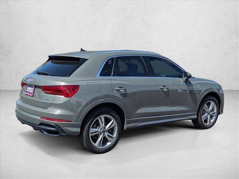 Used 2021 Audi Q3 2.0T Premium Plus w/ Premium Plus Package AWD/4WD image 5