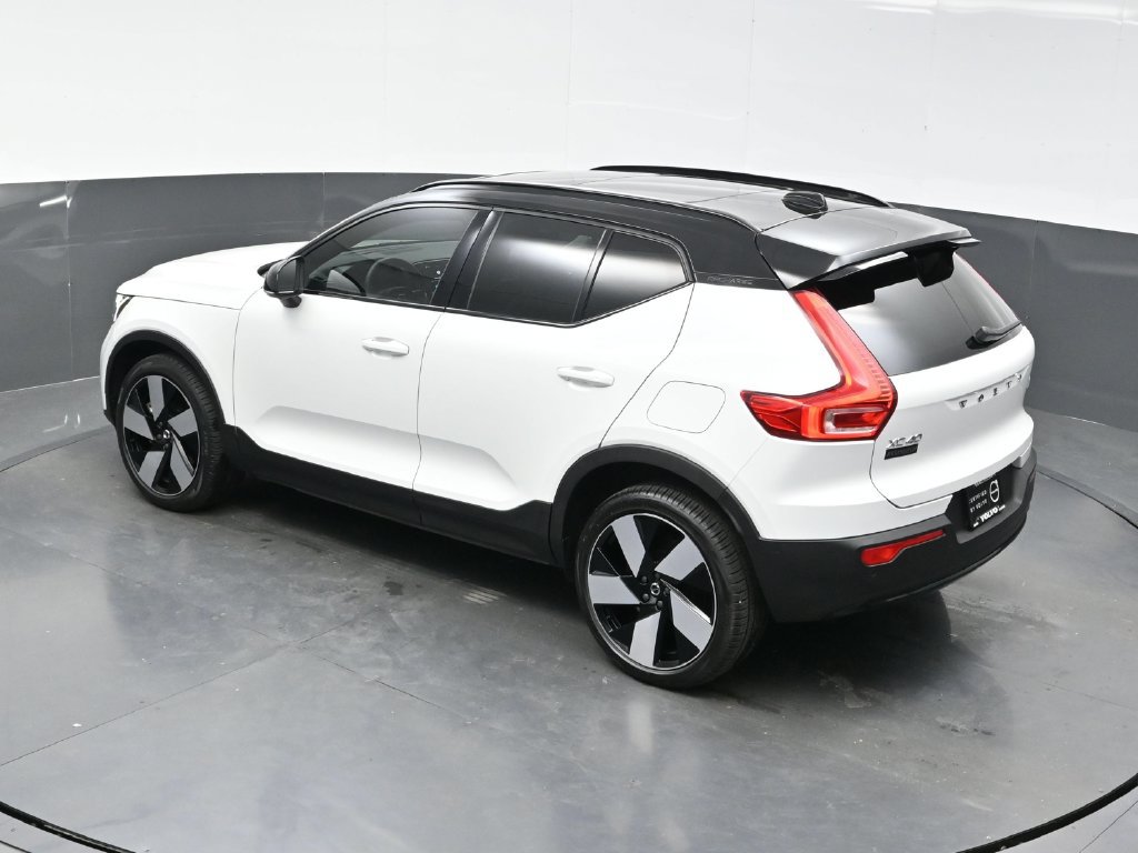 Used 2023 Volvo XC40 Recharge Ultimate AWD/4WD image 40