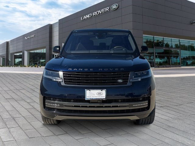Used 2023 Land Rover Range Rover SE AWD/4WD image 8