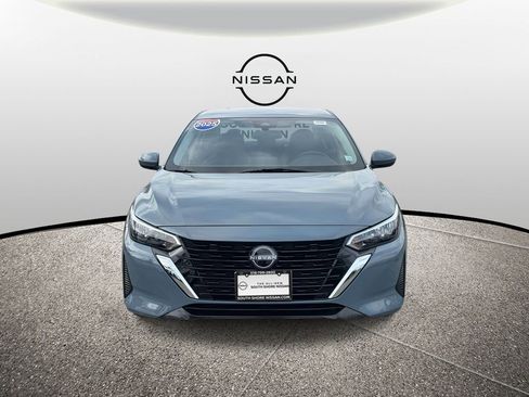 Certified 2025 Nissan Sentra SV image 2