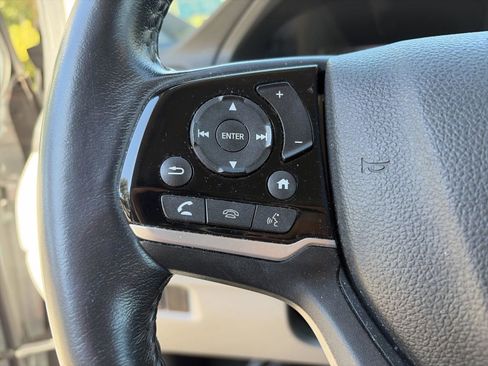 Used 2021 Honda Pilot Touring image 14