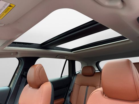 New 2025 MAZDA CX-50 Meridian Edition w/ Weather Package image 9