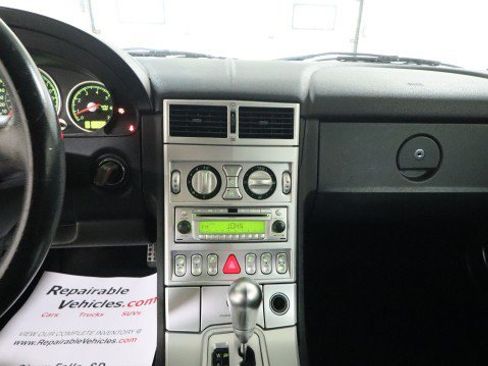 Used 2005 Chrysler Crossfire Limited RWD image 12