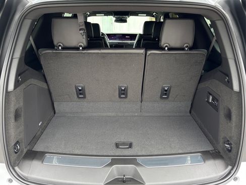 New 2026 Cadillac Escalade 4WD image 11