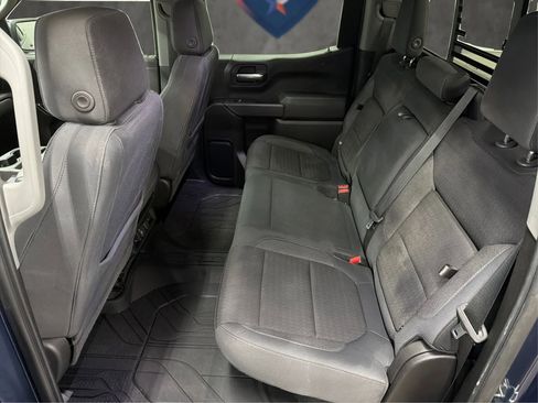 Used 2019 Chevrolet Silverado 1500 LT w/ Texas Edition image 32