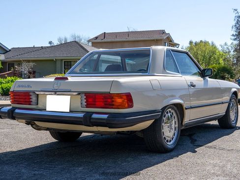 Used 1988 Mercedes-Benz 560 SL 560 SL image 15