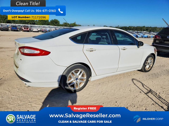 Used 2016 Ford Fusion SE FWD image 4
