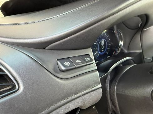 Used 2018 Cadillac Escalade ESV Platinum AWD/4WD image 41