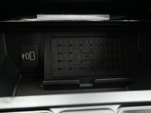 New 2025 Ford F150 Platinum w/ Equipment Group 702A High image 17