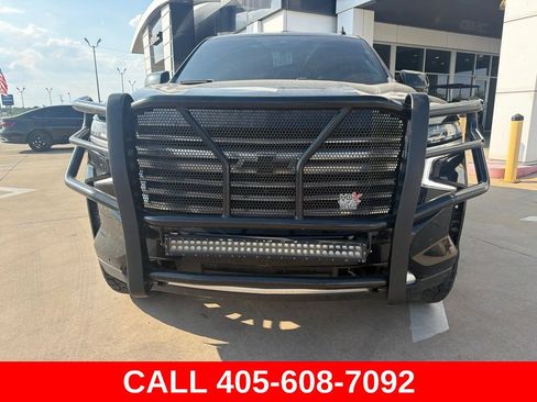 Used 2024 Chevrolet Suburban High Country w/ Advanced Technology Package AWD/4WD image 8
