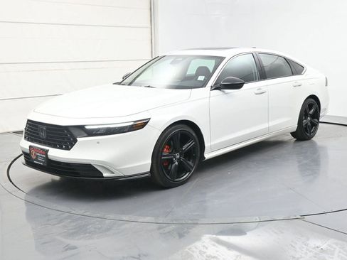 Used 2023 Honda Accord EX-L image 1