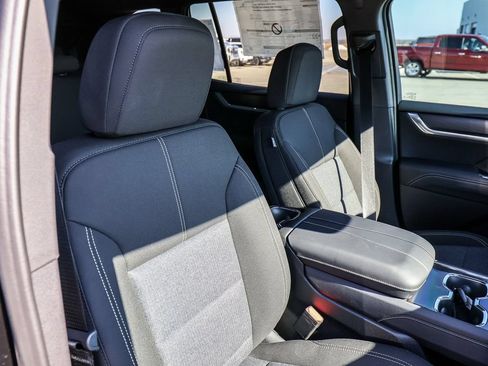 New 2026 GMC Acadia Elevation w/ LPO, All-Weather Package FWD image 14