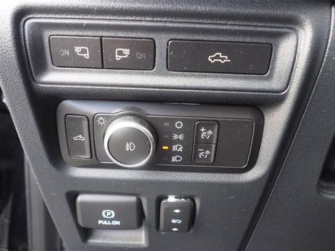 Used 2021 Ford F150 Lariat w/ Equipment Group 502A High image 16