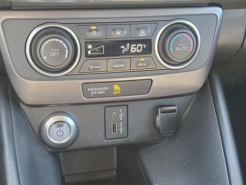 Certified 2024 Nissan Leaf S FWD image 25