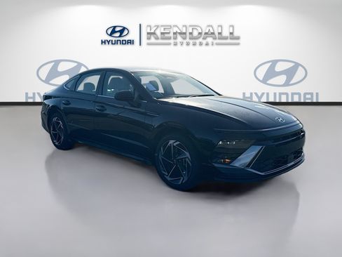 Certified 2026 Hyundai Sonata SEL FWD image 1