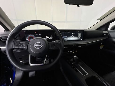 New 2026 Nissan Kicks SV image 11