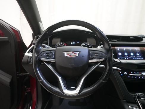 Used 2020 Cadillac XT6 Sport AWD/4WD image 4