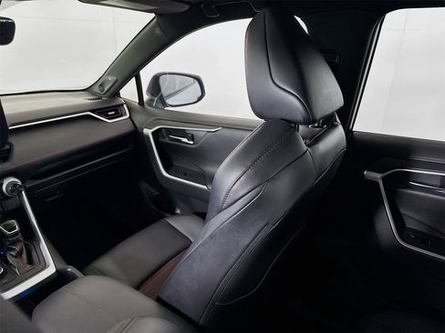 Certified 2023 Toyota RAV4 XSE image 21