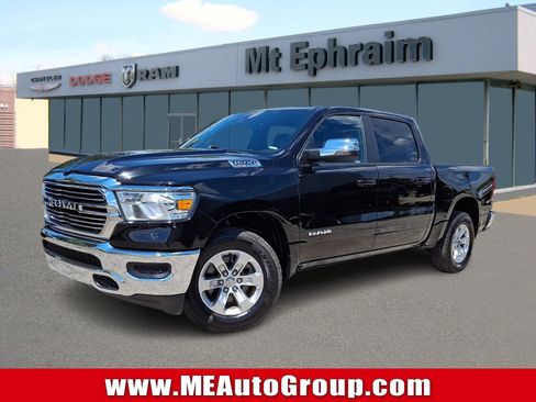 Used 2024 RAM 1500 Laramie AWD/4WD image 1