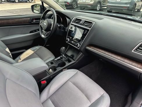 Used 2018 Subaru Outback 2.5i Limited AWD/4WD image 24