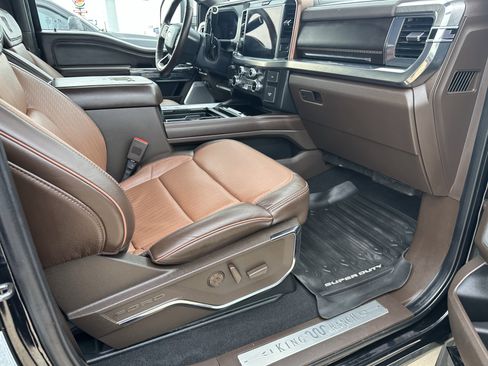 Used 2025 Ford F450 King Ranch w/ Chrome Package AWD/4WD image 5