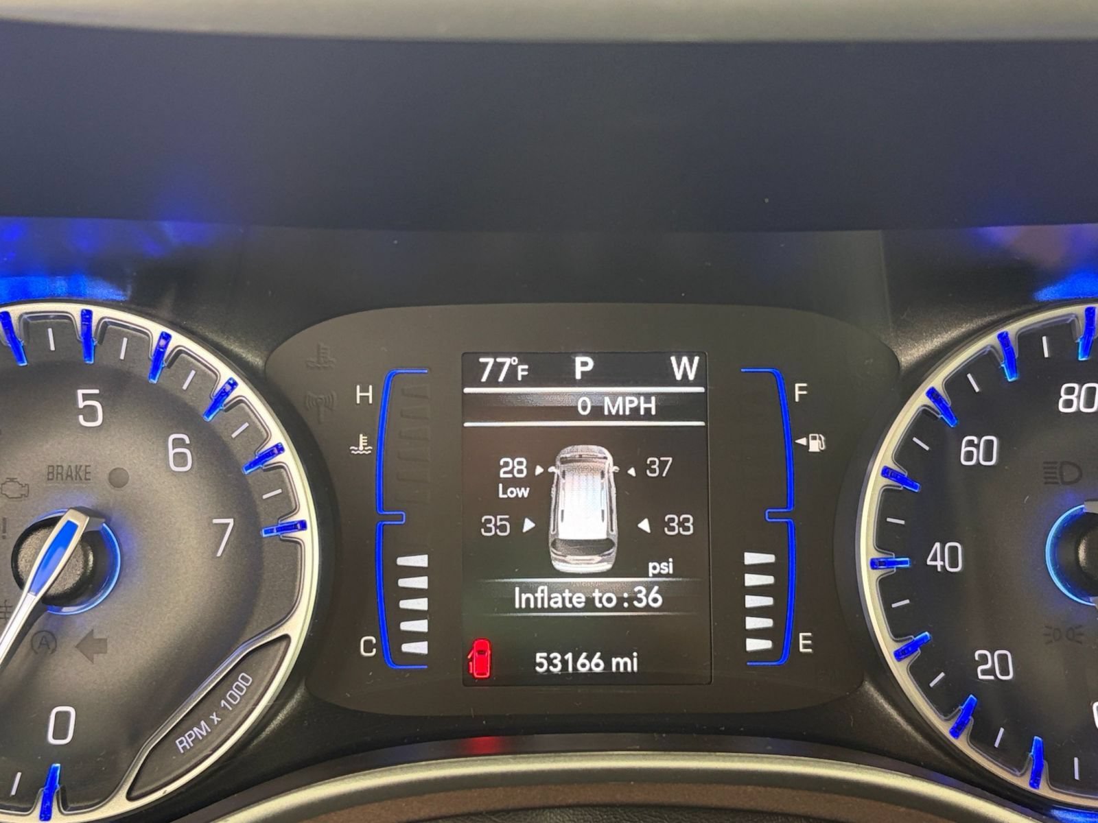 Used 2024 Chrysler Voyager LX FWD image 41