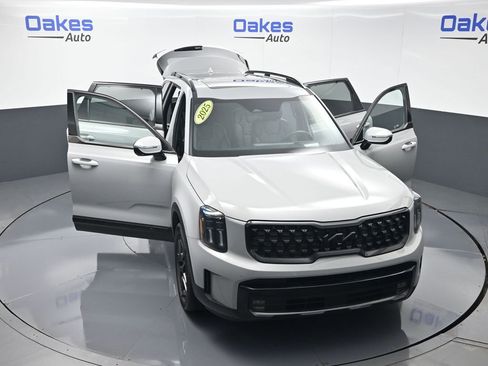 Certified 2025 Kia Telluride SX Prestige X-Line AWD/4WD image 61