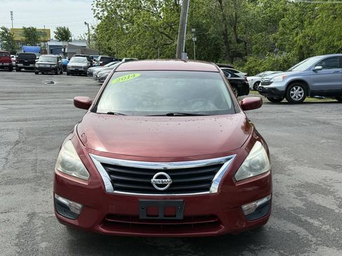 Used 2014 Nissan Altima 2.5 S FWD image 3