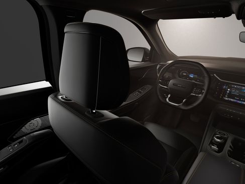 New 2026 Jeep Cherokee Limited image 8