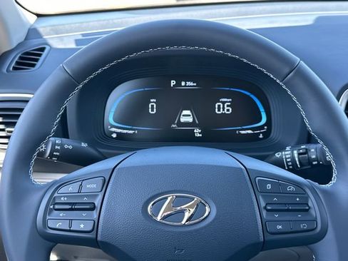 New 2026 Hyundai Venue SEL FWD image 19