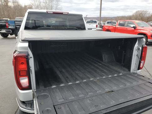 Used 2021 GMC Sierra 1500 Elevation w/ X31 Off-Road Package image 10