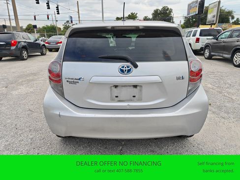 Used 2012 Toyota Prius C Two FWD image 4
