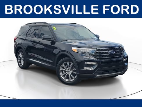 Used 2023 Ford Explorer XLT w/ Equipment Group 202A image 1