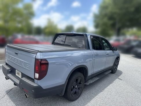 Used 2024 Honda Ridgeline Black Edition image 6