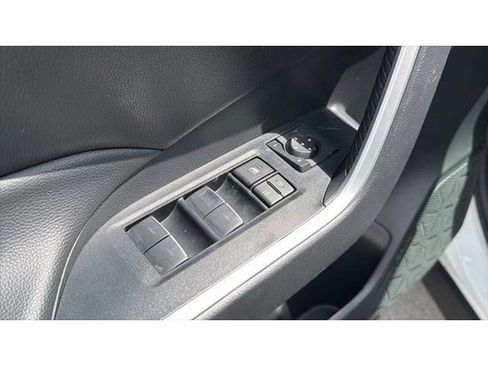 Certified 2025 Toyota RAV4 XLE AWD/4WD image 15