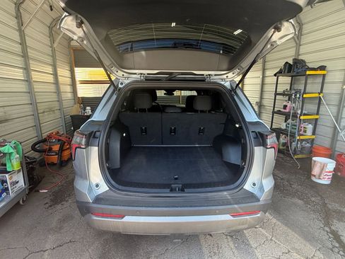 Used 2025 Chevrolet Equinox LT AWD/4WD image 30