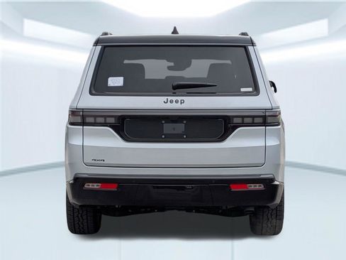 New 2026 Jeep Grand Wagoneer 4WD image 5