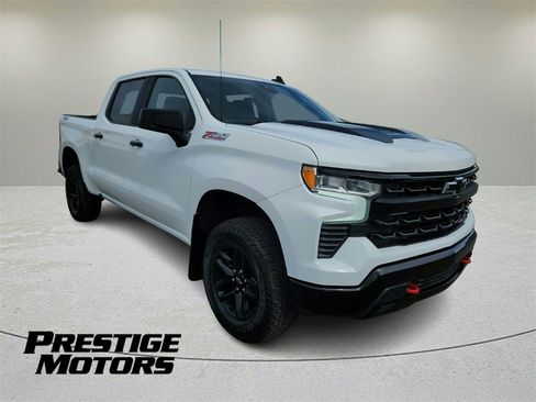 Used 2022 Chevrolet Silverado 1500 LT Trail Boss w/ Protection Package image 1
