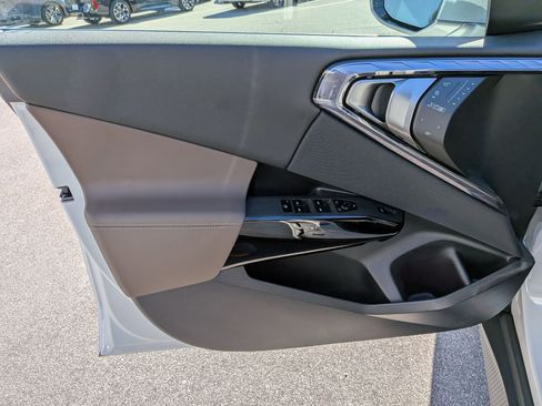 New 2026 BMW X3 xDrive30 w/ Convenience Package image 11