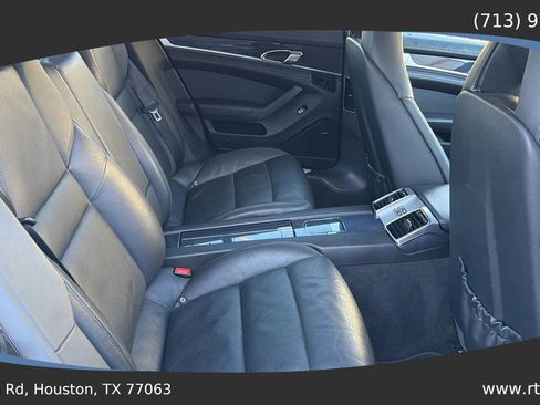 Used 2013 Porsche Panamera image 29