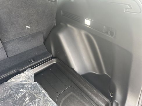 Used 2025 Honda CR-V EX image 29