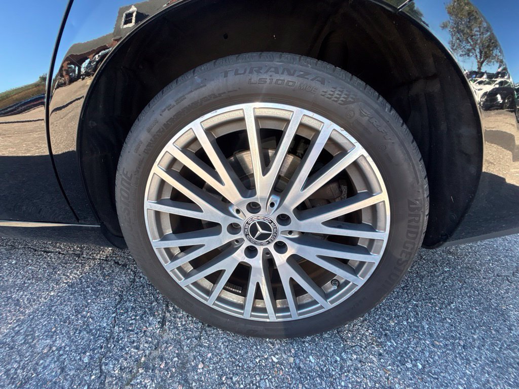 Used 2025 Mercedes-Benz CLA 250 4MATIC image 29