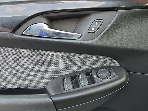 Used 2024 Chevrolet TrailBlazer LT w/ Driver Confidence Package image 11