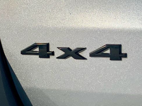 Used 2015 Jeep Grand Cherokee Altitude image 20