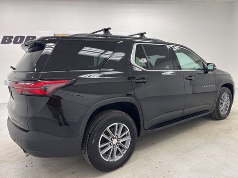 Used 2022 Chevrolet Traverse LT w/ LPO, 'HIT The Road' Package image 5