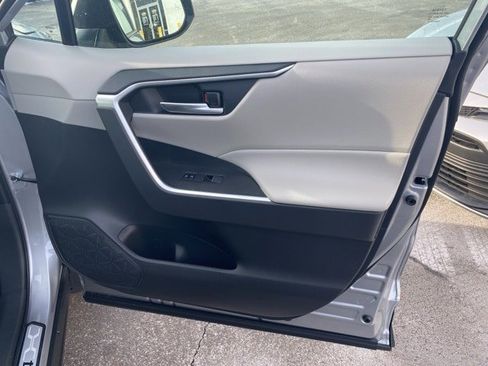 New 2025 Toyota RAV4 XLE image 41