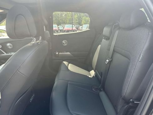 New 2025 Genesis GV60 Advanced image 28